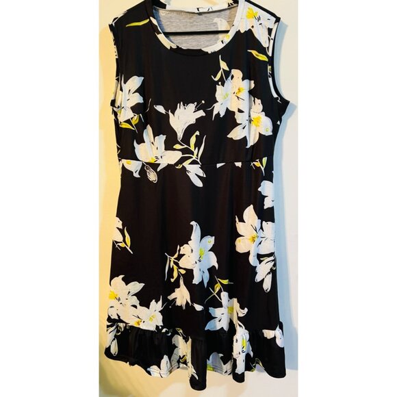 Unbranded Dresses & Skirts - Sleeveless Floral Lily Black & White Dress With Ruffle Hem - Size L